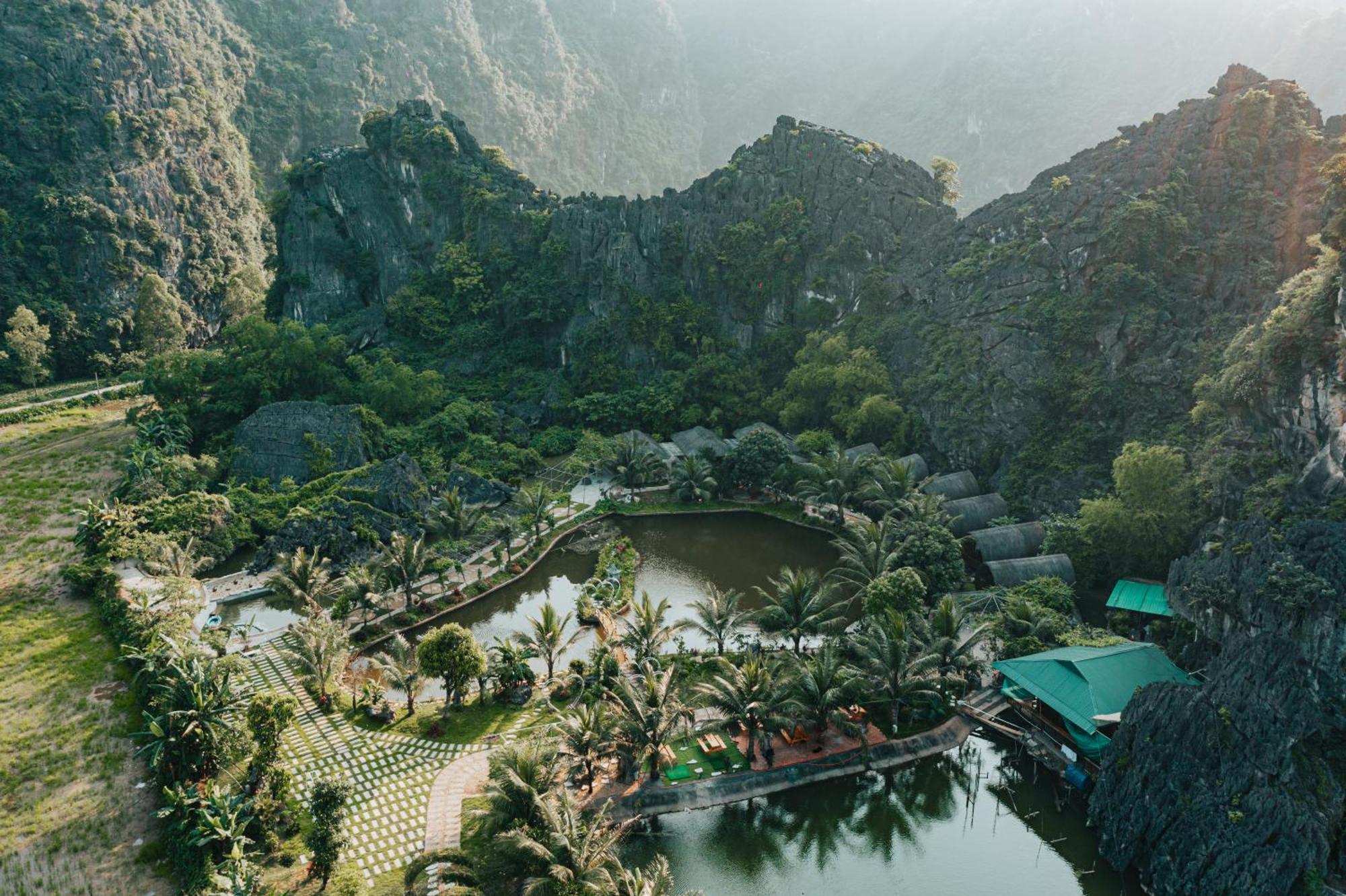 Отель Fairy Mountain Retreat Ниньбинь Экстерьер фото