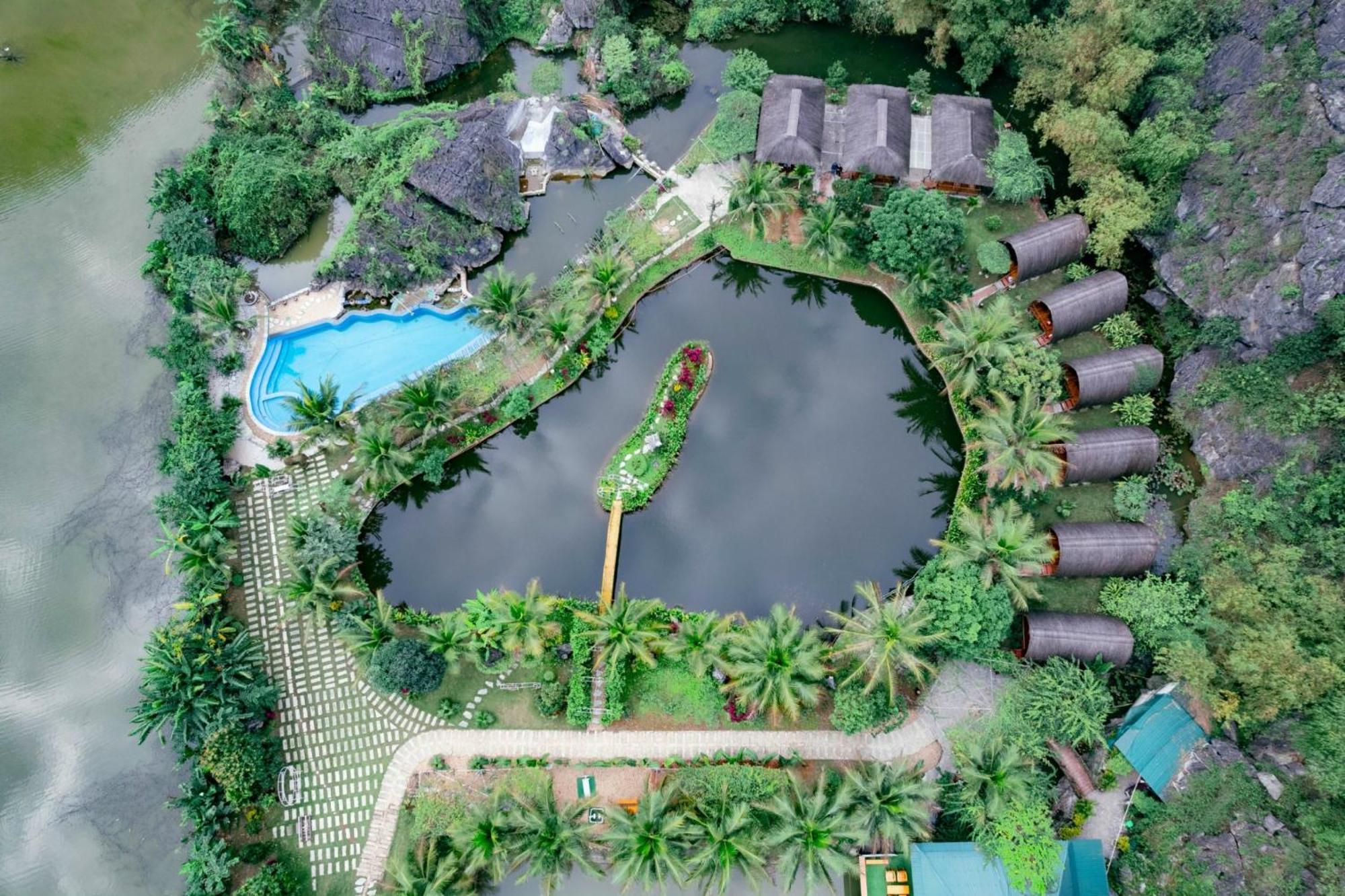Отель Fairy Mountain Retreat Ниньбинь Экстерьер фото